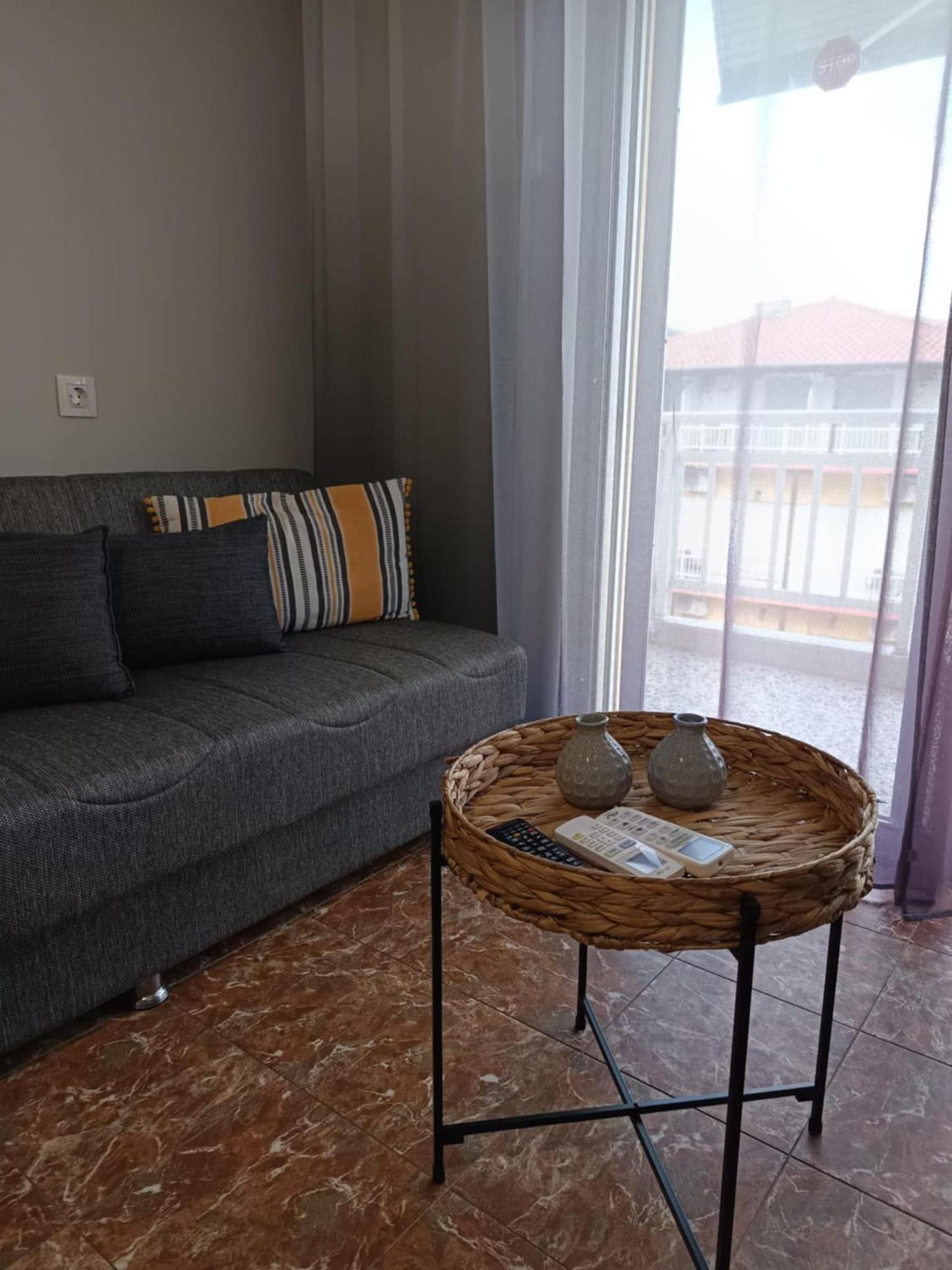 New Zeusplace Apartment With Private Parking Paralia Katerini Eksteriør billede